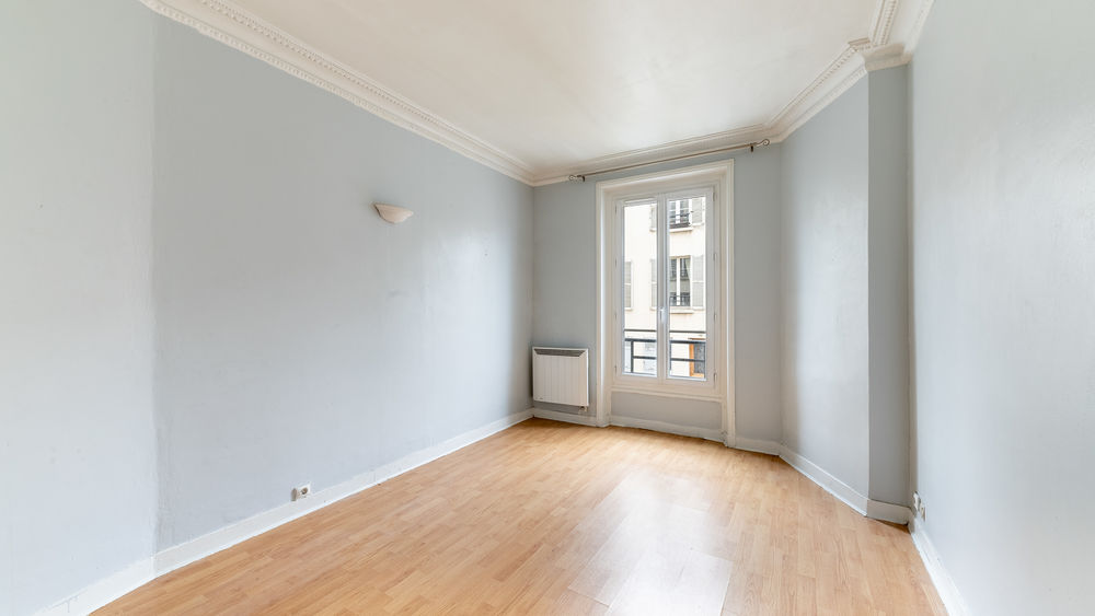 APPARTEMENT T2 situé à Courbevoie