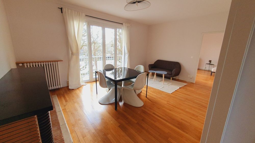 appartement 3 chambres avec balcon ensoleillé