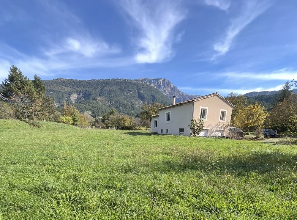 ? MAISON DE CHARME DANS LA DRÔME