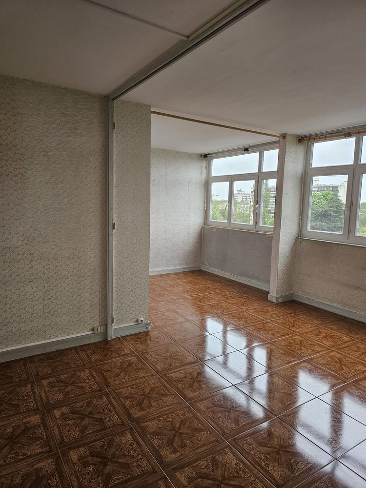 Appartement 3 pièces 59 m² possibilité 3 ch. Evry Village
