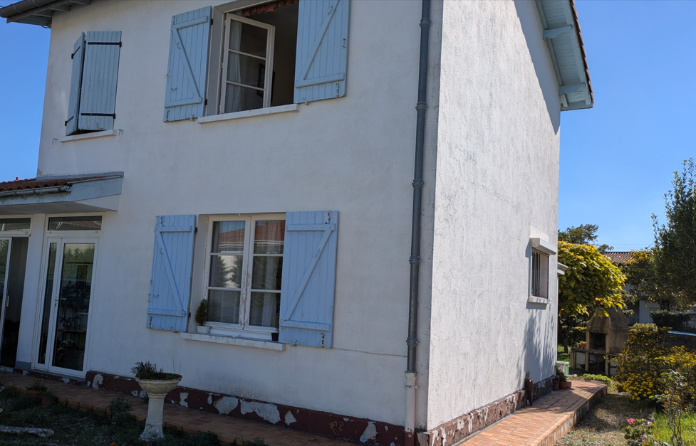 PESSAC SARDINE AVEC GARAGE? SUR PARCELLE DE 650m²