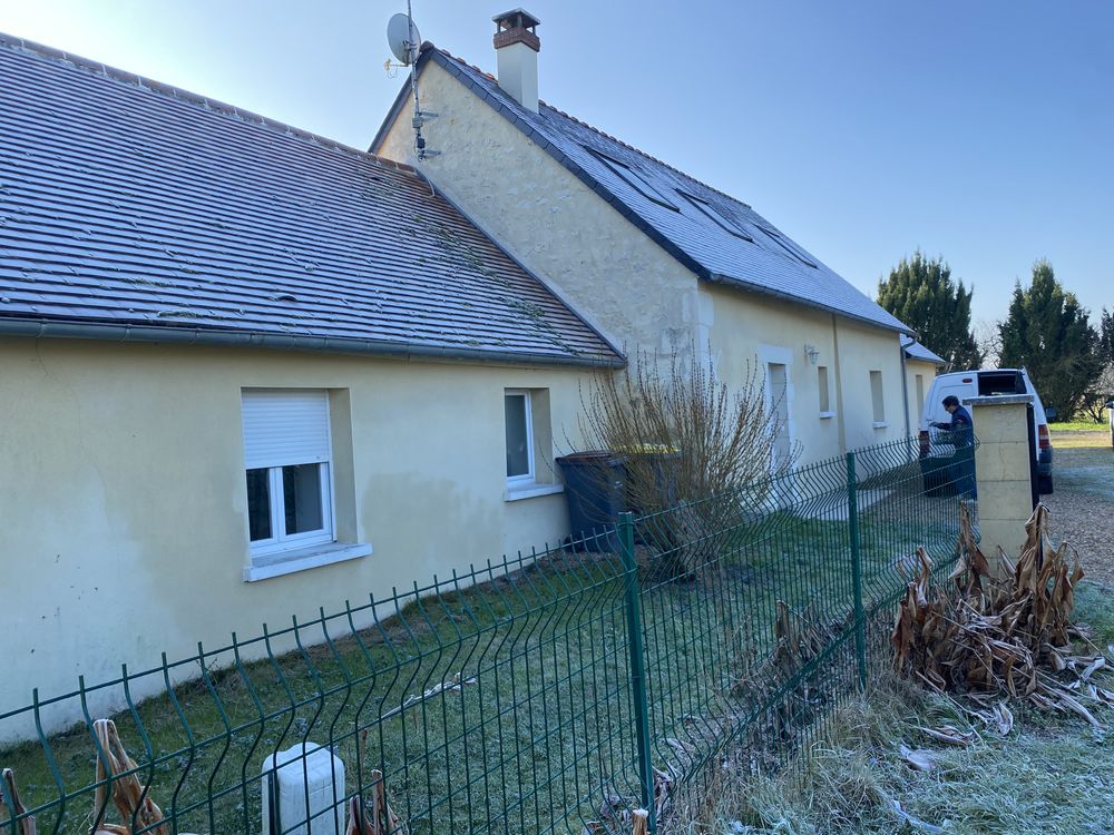 maison T8 avec cour espace vert à Vernoil 49390