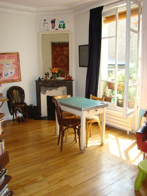 M° Pyrénées/Jourdain, 1er étage / 47m2 / lumineux