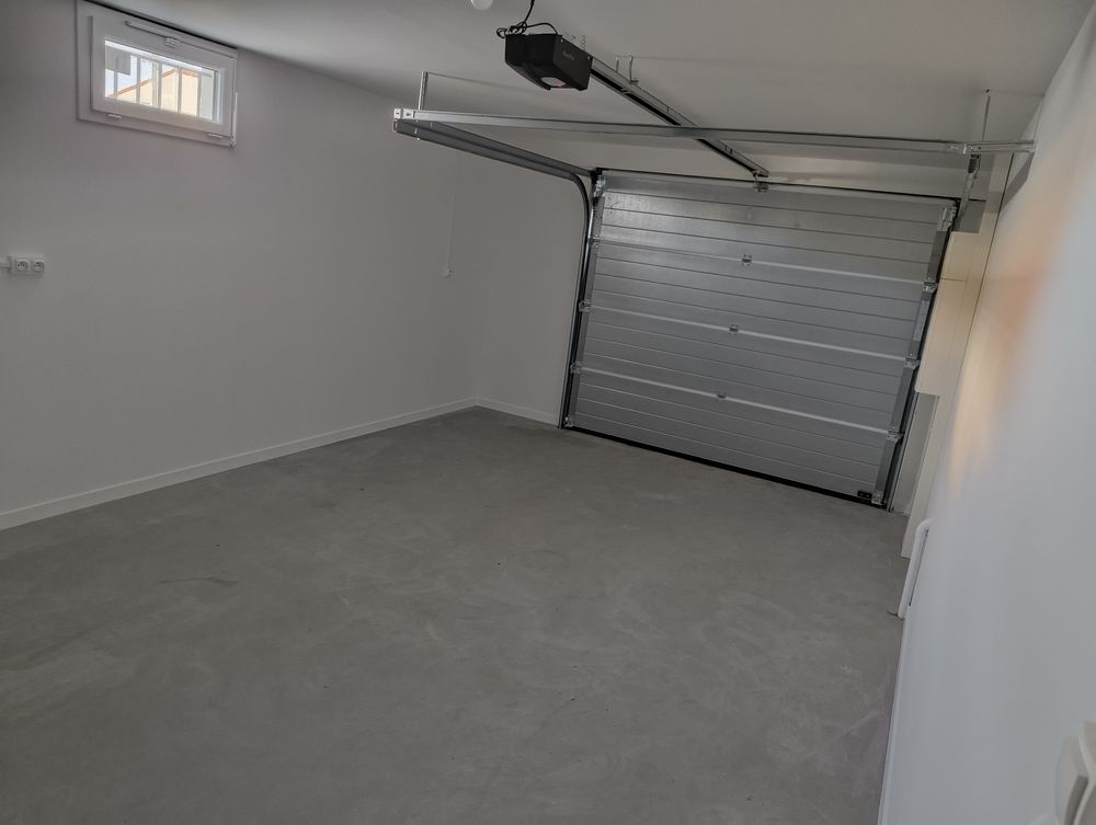 A semussac 10mn de royan appartement état neuf .,