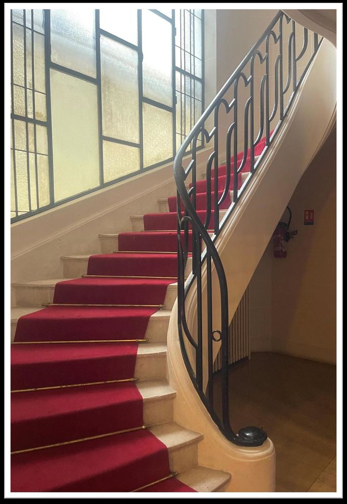 3 pièces 80 m² Art déco rénové, sans frais d'agence
