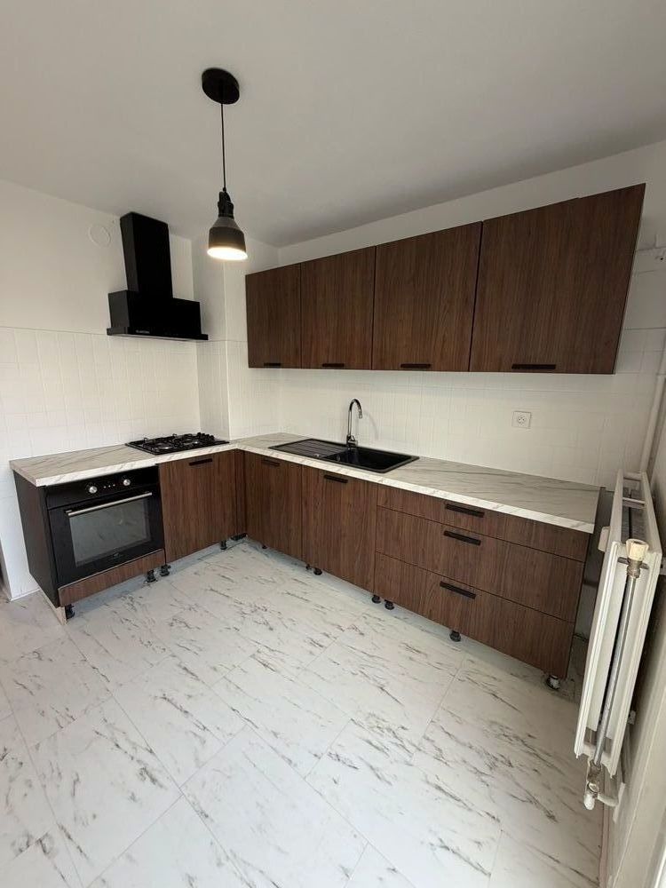 T3 65m² - Rénové à neuf - 2 chambres - Cave - Troyes