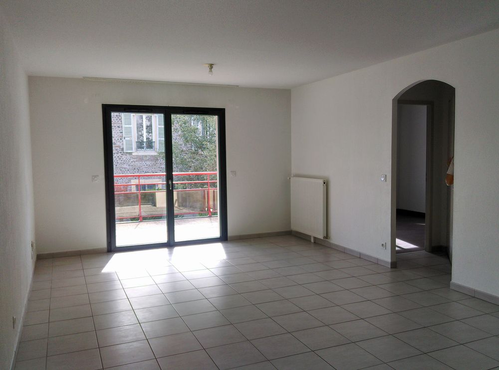 Appartement T3 récent 75m² avec terrasse - Pau Centre