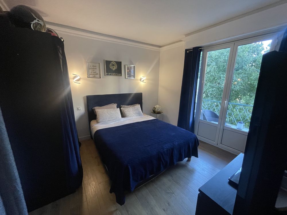 JUAN-LES-PINS T3/T4 DE 82 M² À 450 M DES PLAGES AU CALME