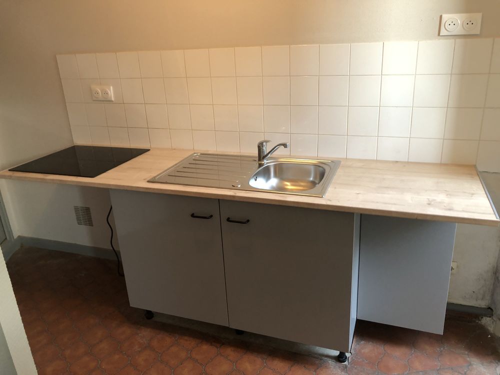 Rochefort : Appartement Centre ville au 1er étage, au calme