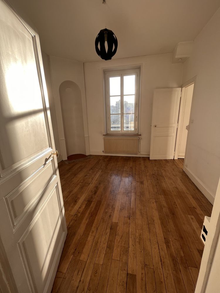 Appartement F3 + parking proche gare Nancy