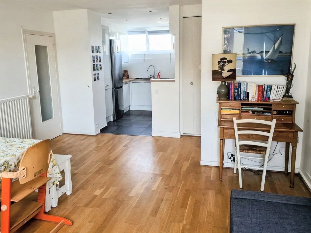 Appartement lumineux de 5 pièces de 81,5 m², dernier étage