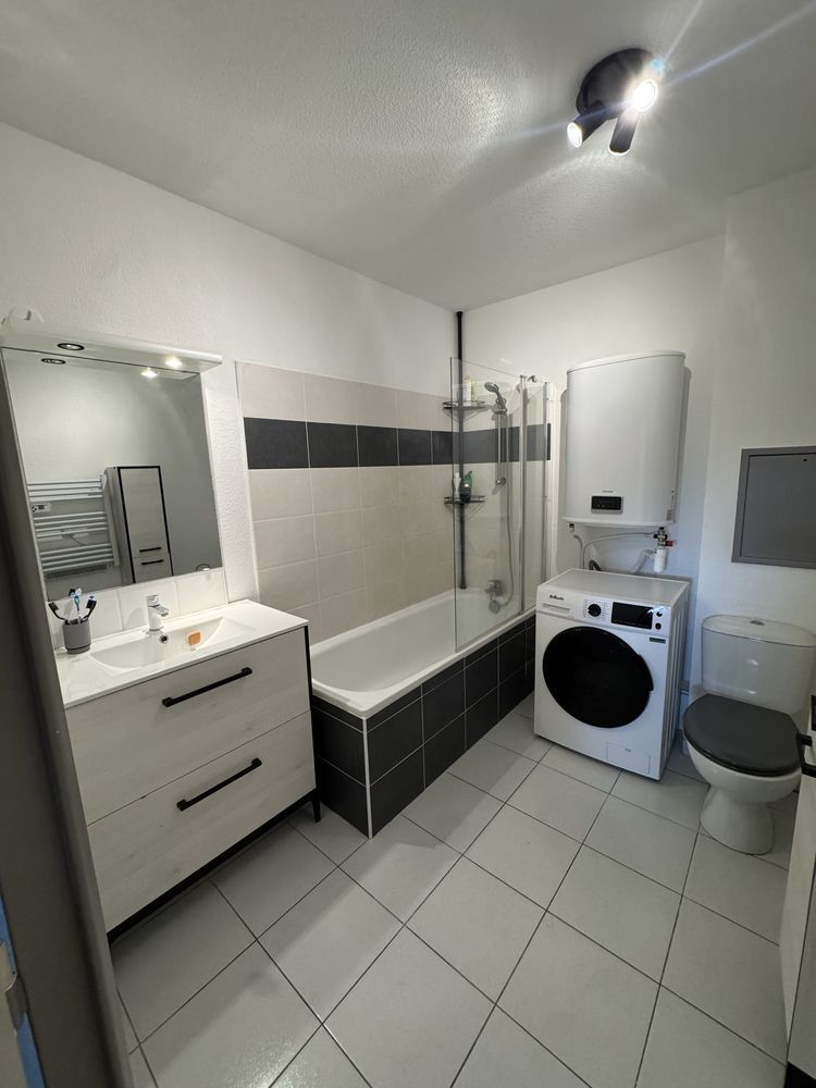 t2 40m2 RDC La Seyne sur mer + place de parking