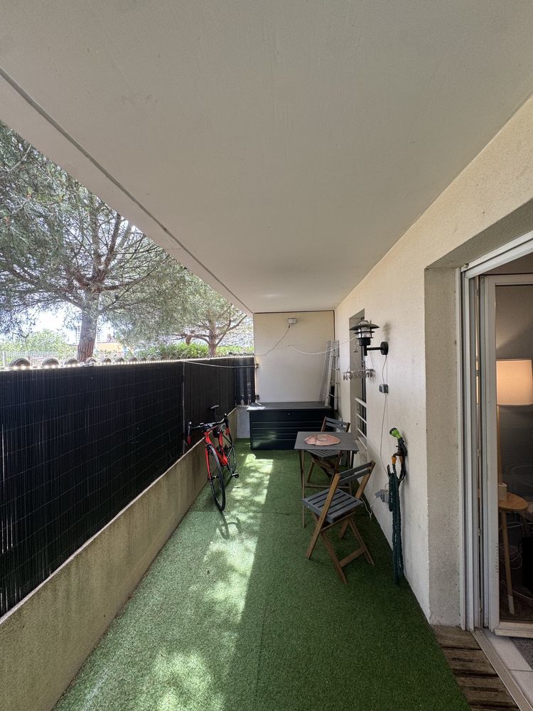 t2 40m2 RDC La Seyne sur mer + place de parking