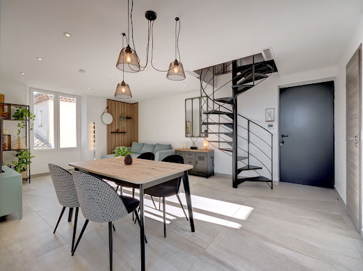 3 pièces duplex Antibes dans Mas provençale rénové