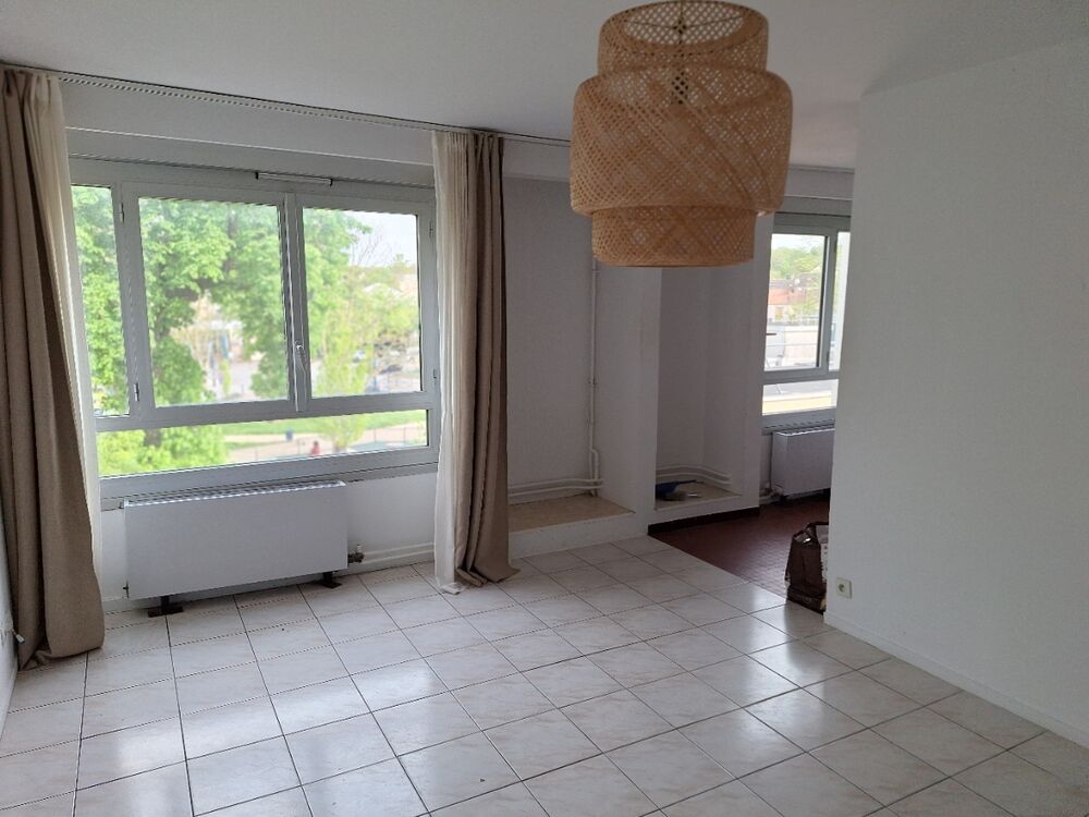 appartement F3 centre-ville dammarie les lys 25mn Paris""