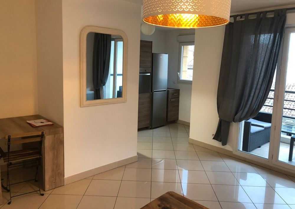 APPARTEMENT T3 MEUBLE