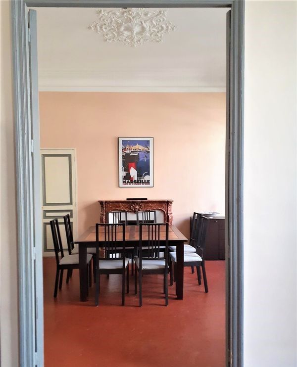 APPARTEMENT 5 PIECES MEUBLEES PROX LYCEE PROVENCE