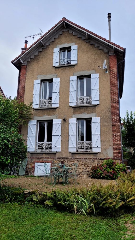 Maison familiale pleine de charme.