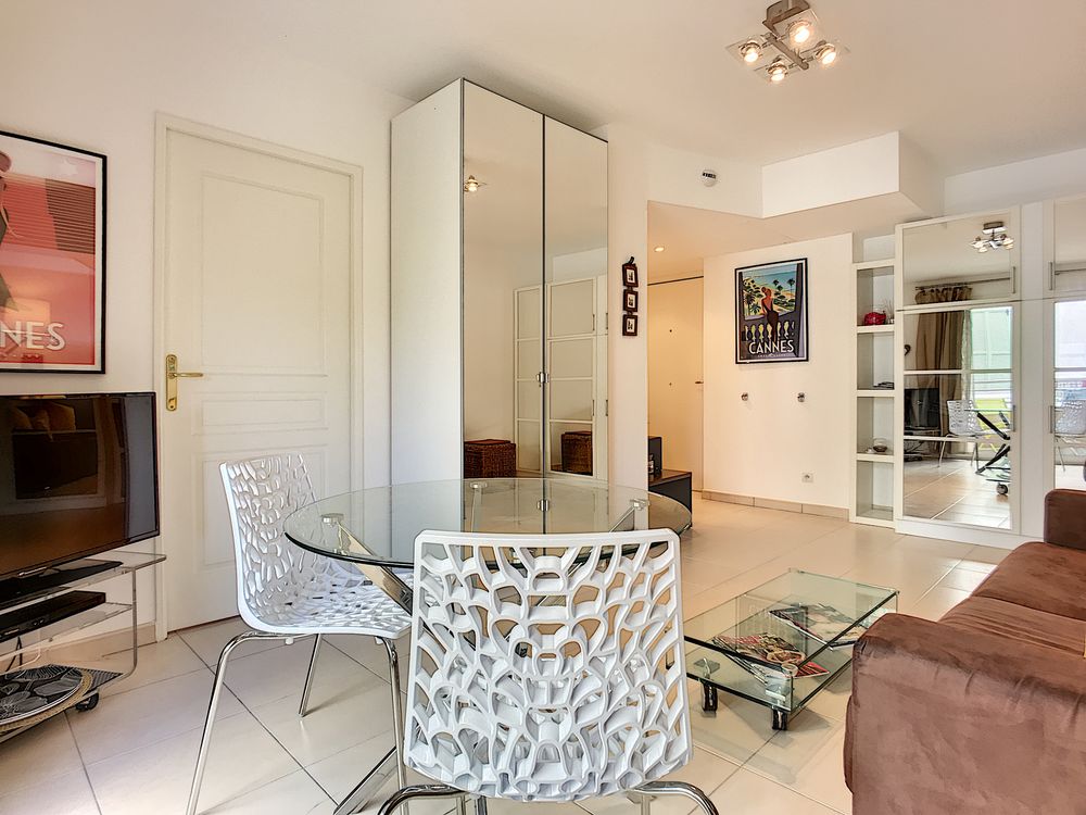 LOCATIONN STUDIO COURTE DUREE