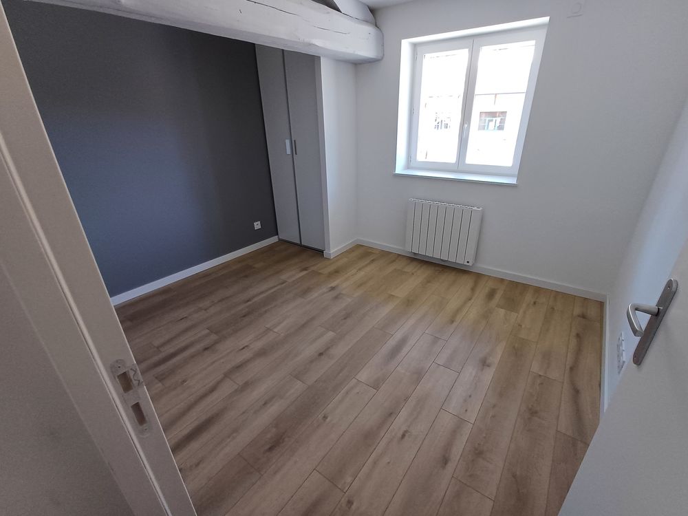 T3 DUPLEX refait récemment centre Village (rue Lamartine)