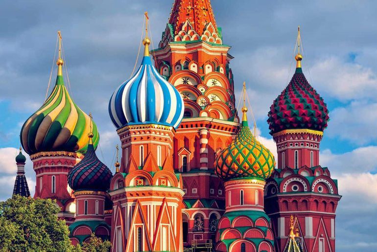 Professeure de russe dipl&ocirc;m&eacute;e, pour tous &acirc;ges, tous niveaux. 0 38210 Vourey