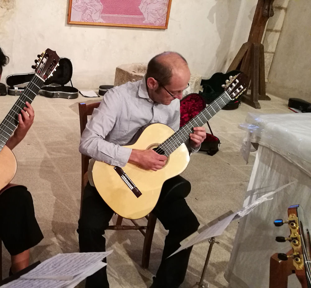 Cours de guitare 0 74160 Saint-julien-en-genevois