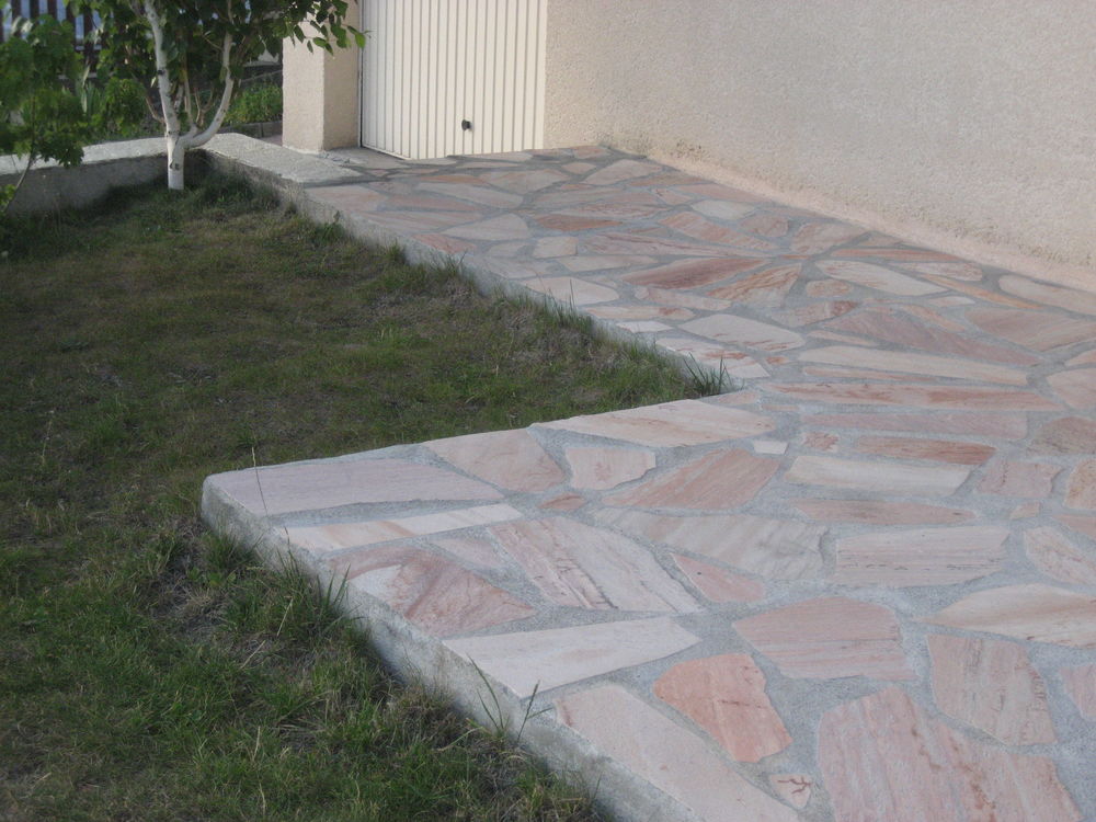 MACON PIERRES / PEINTRE HAUTES ALPES 0 05160 Le sauze-du-lac