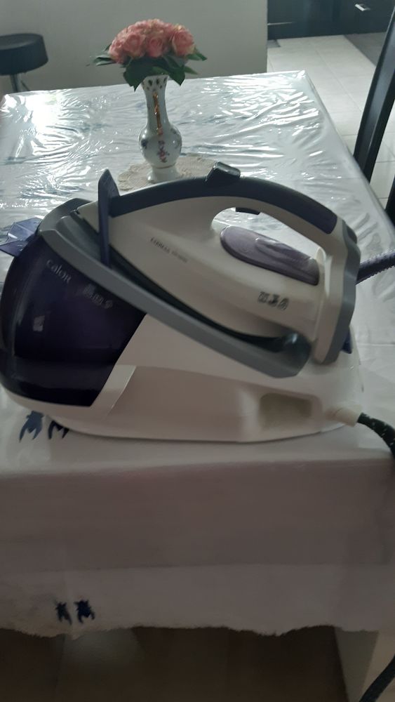 REPASSAGE &Agrave; MON DOMICILE ou VOTRE DOMICILE ET RETOUCHE. 0 11110 Salles-d'aude