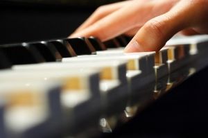 Cours de piano &agrave; domicile &agrave; Paris et proche banlieue ouest 0 75016 Paris