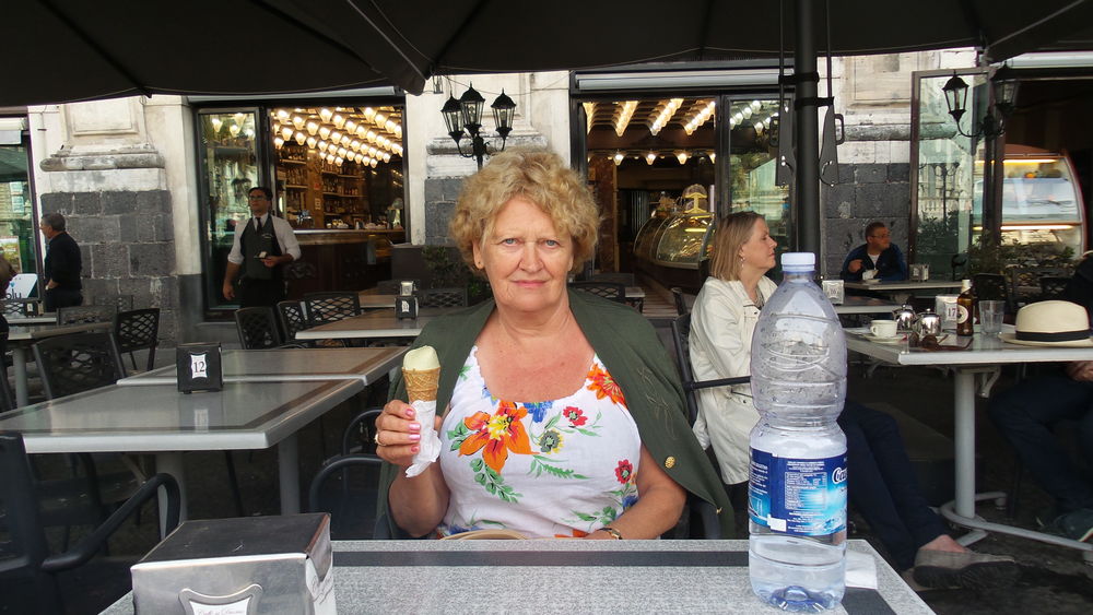 Dame    Recherche  &agrave;   Rendre  des  Services 0 83200 Toulon