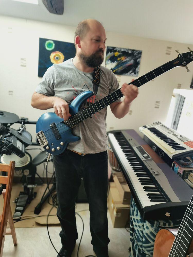 Cours de basse 0 86000 Poitiers