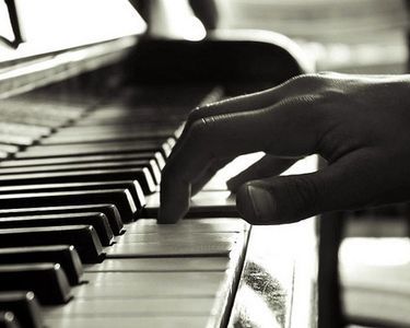 Professeur de piano exp&eacute;riment&eacute; 0 91400 Orsay