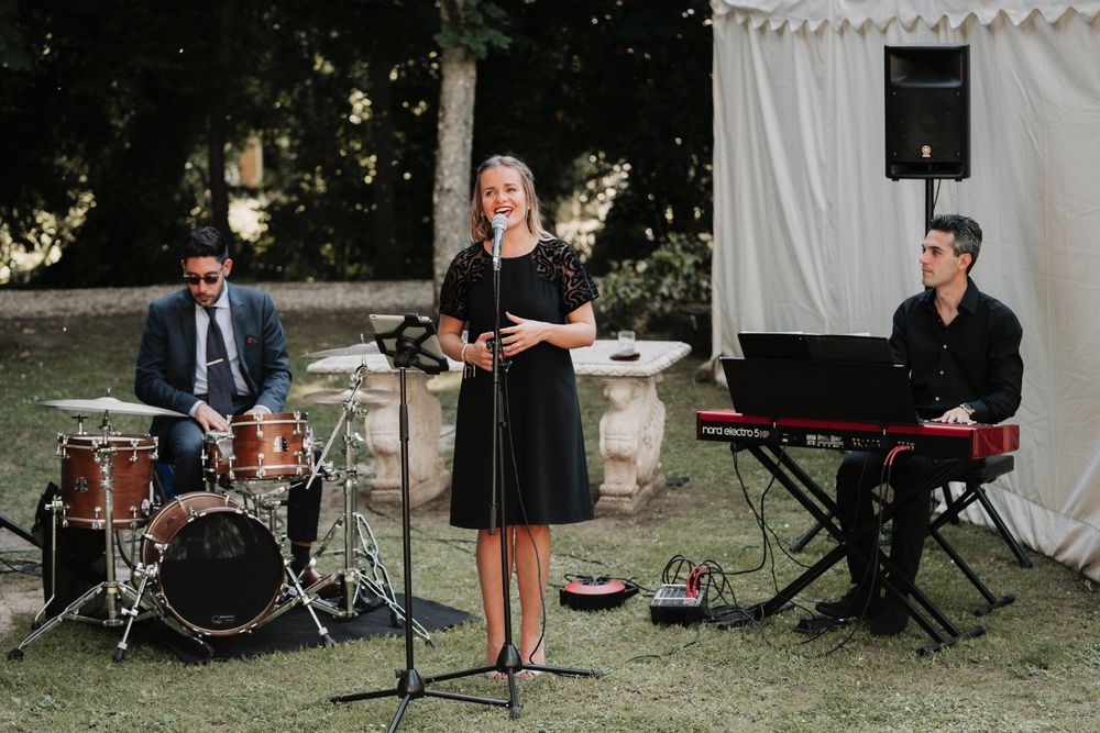 Groupe musique cocktail mariage groupe vin d'honneur mariage 0 78000 Versailles