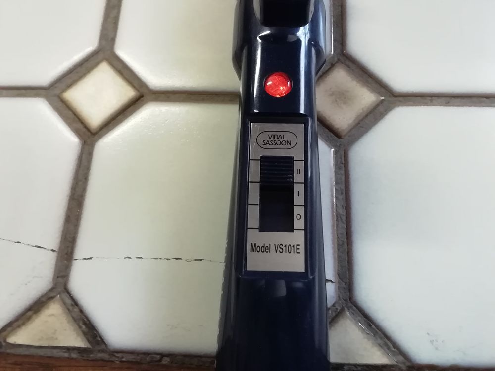 Fer &agrave; friser &eacute;lectrique Vidal Sassoon 0 62980 Noyelles-l�s-vermelles