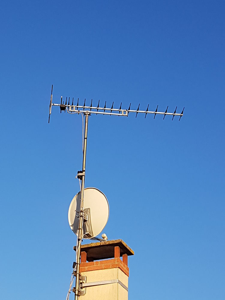  D&eacute;pannage antenne et parabole r&eacute;paration &eacute;lectronique. 0 82000 Montauban