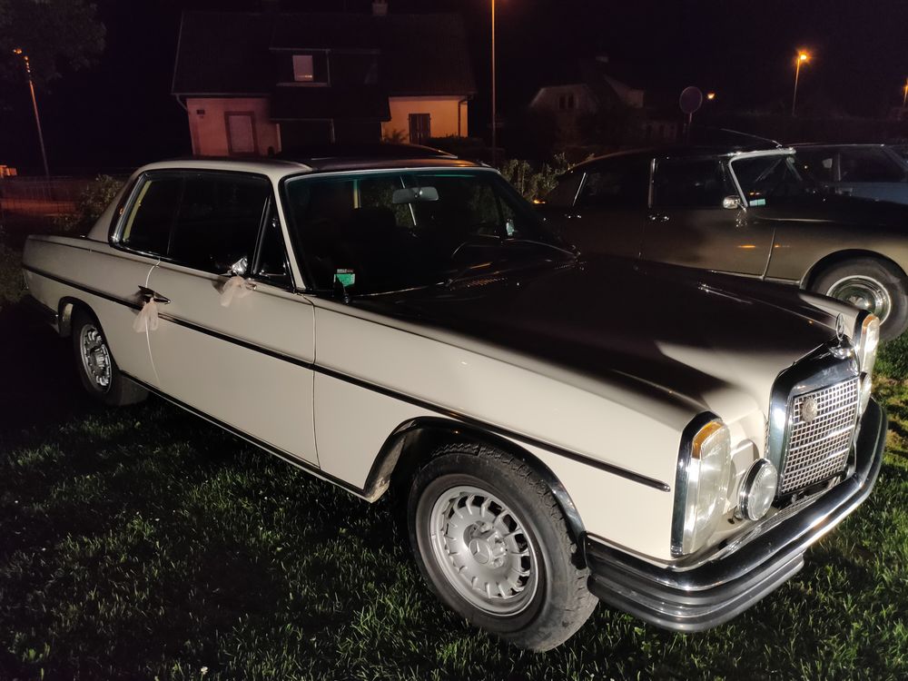 coupe 4 places Mercedes de 1970 0 68800 Thann