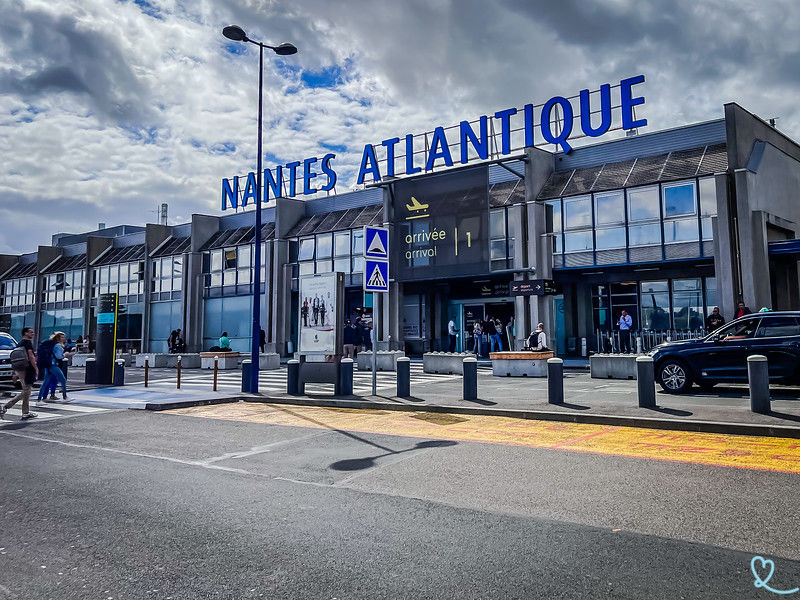2 Places de parking a&eacute;roport Nantes Atlantique 0 44840 Les sorini�res