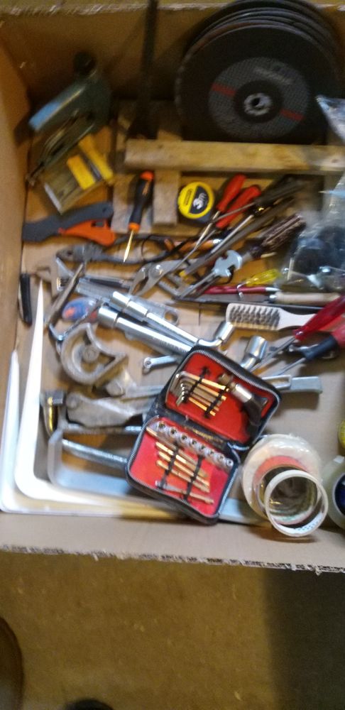 besoin d'aide pour bricoler jardiner papiers administratifs 0 88500 Mirecourt