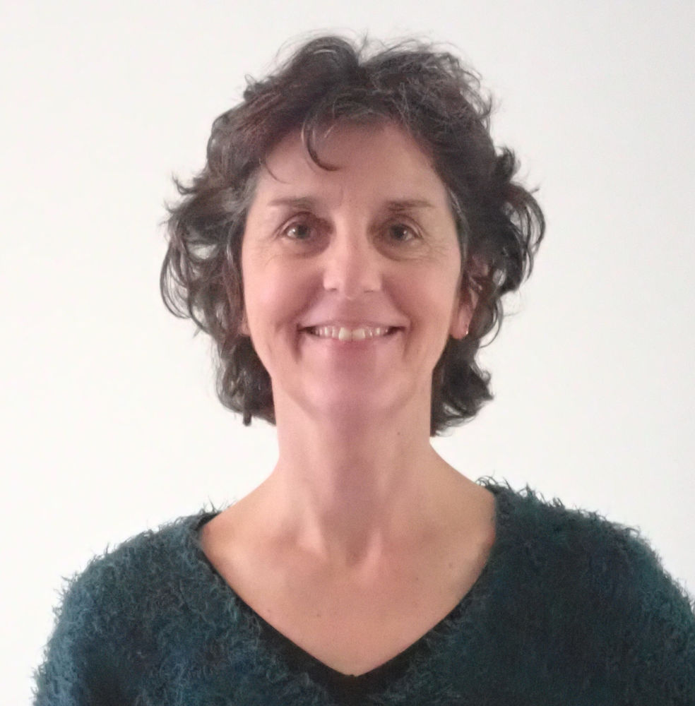 Biographe pour particuliers : Transmettez votre histoire 0 44340 Bouguenais