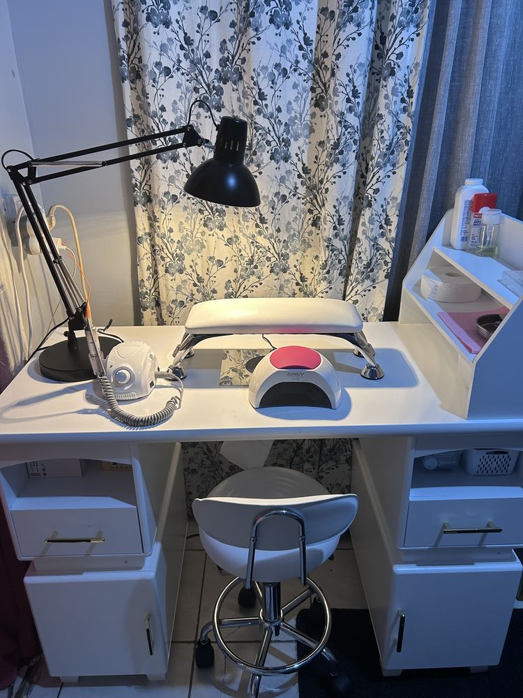 Manucure Russe &agrave; Paris 0 75018 Paris