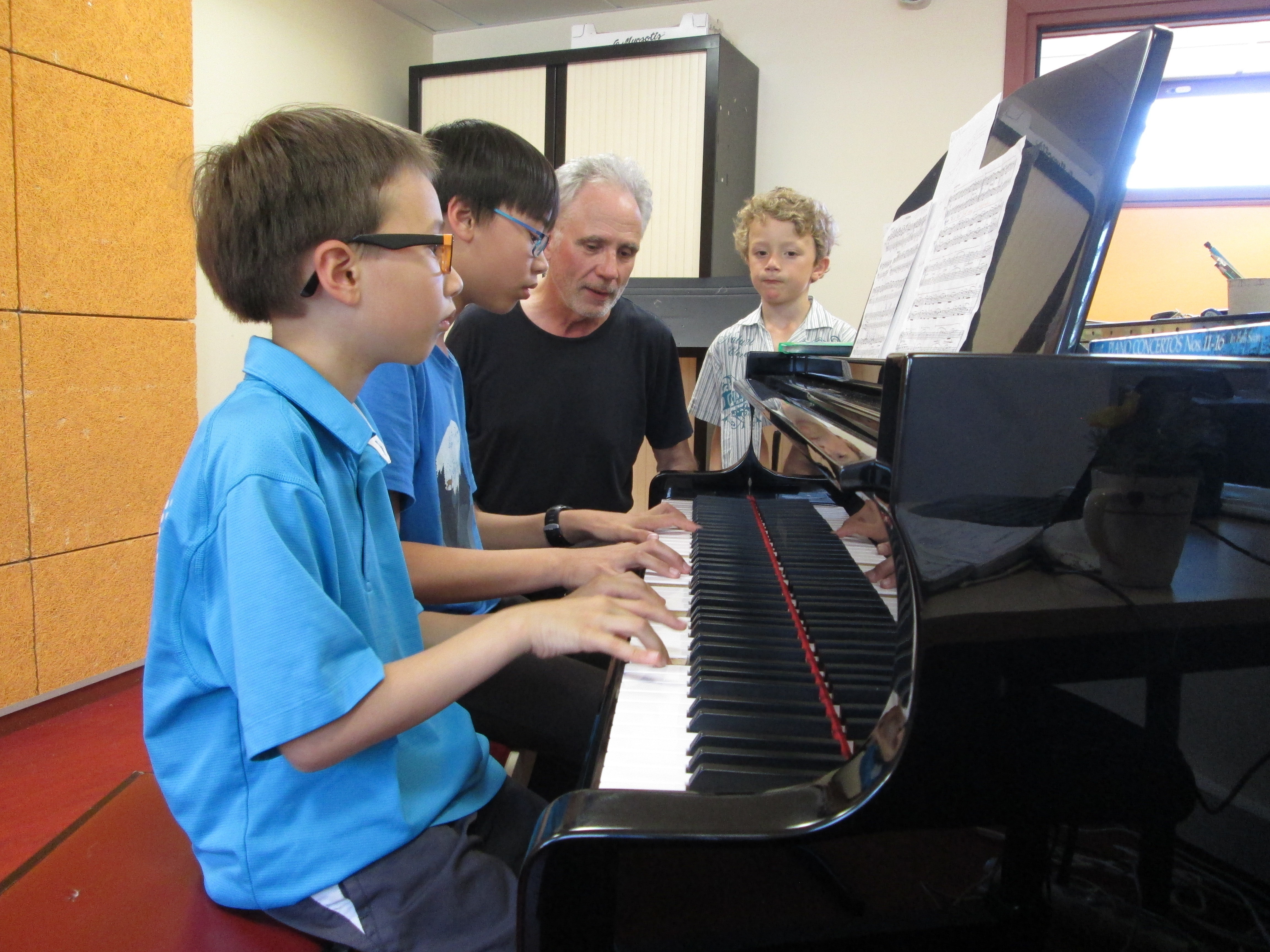Cours de piano &agrave; domicile sur Versailles et p&eacute;riph&eacute;rie 0 78000 Versailles