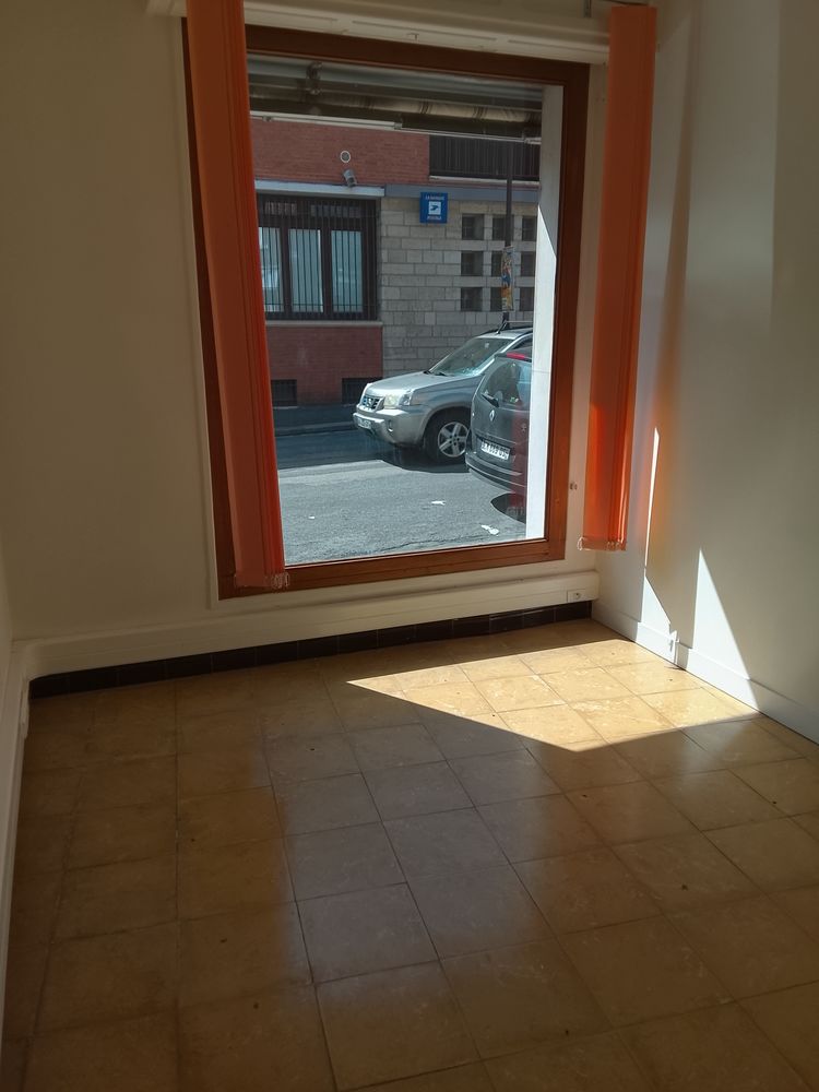 Locaux professionnel 0 80290 Cauli�res