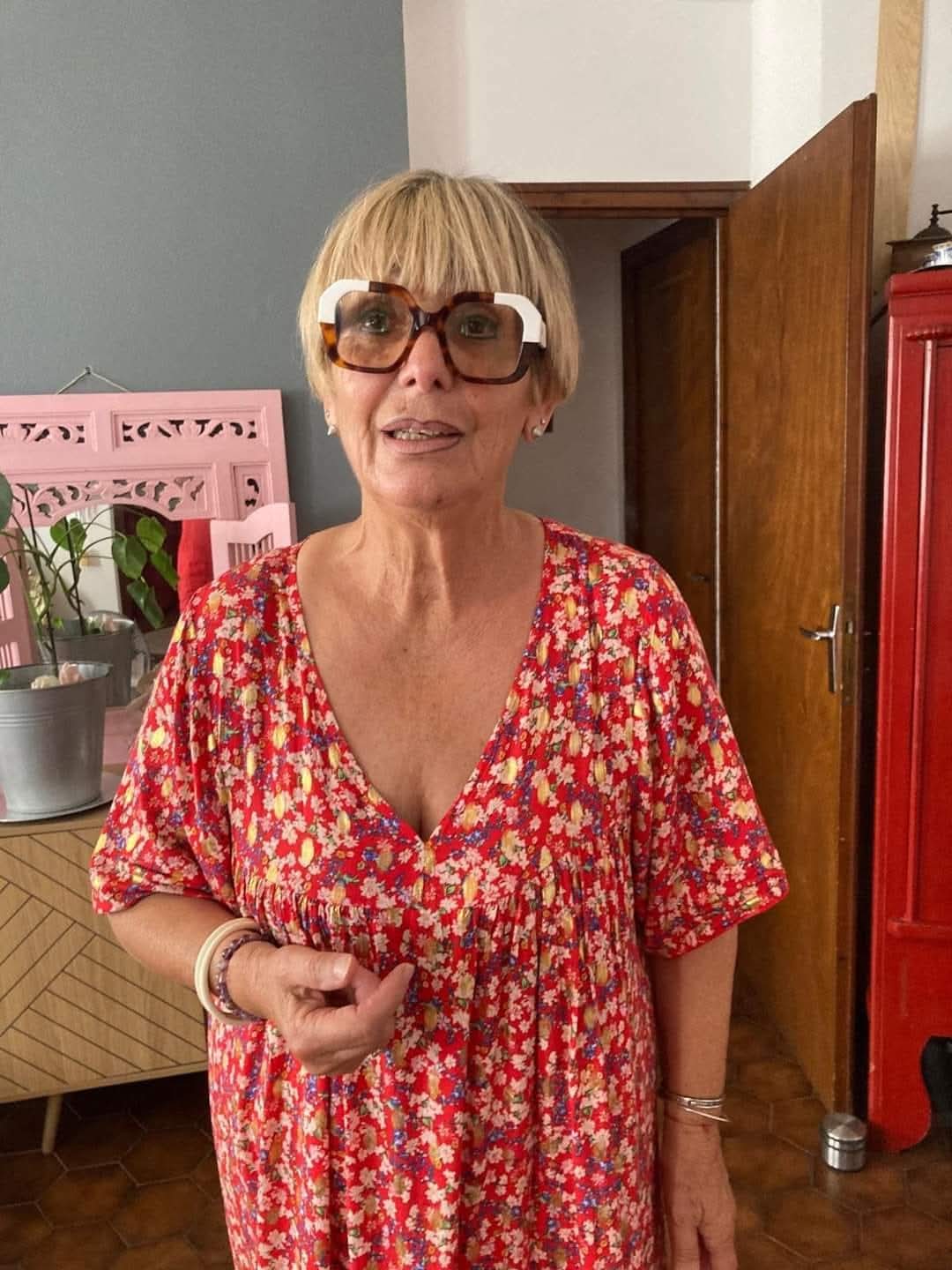 Dame avec exp&eacute;rience   cherche nuit a faire 0 13500 Croix ste