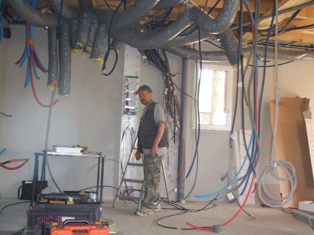 &eacute;lectricien retrait&eacute; toujours autoentrepreneur 0 76000 Rouen