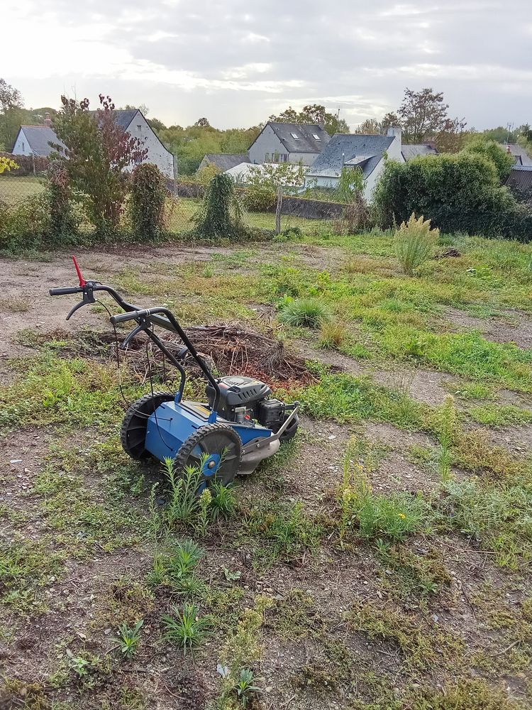 Herve ripoche entretien multiservices 0 49430 L�zign�