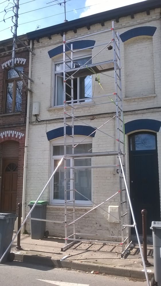 &eacute;chafaudage roulant aluminium 6.80ht de travail. 0 59290 Wasquehal