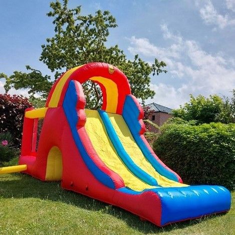 Ch&acirc;teau gonflable pour l'anniversaire des enfants 0 76330 Notre-dame-de-gravenchon