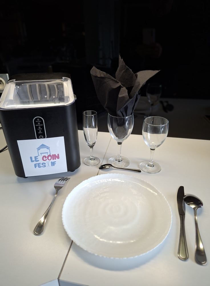 tables et chaises / kit vaisselle : 30 ou 50 pers 0 62120 Quiest�de