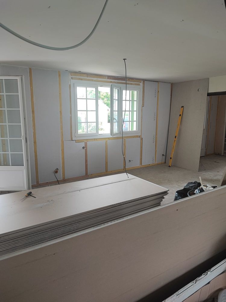 Plaquiste/Peintre 0 77000 Vaux-le-p�nil