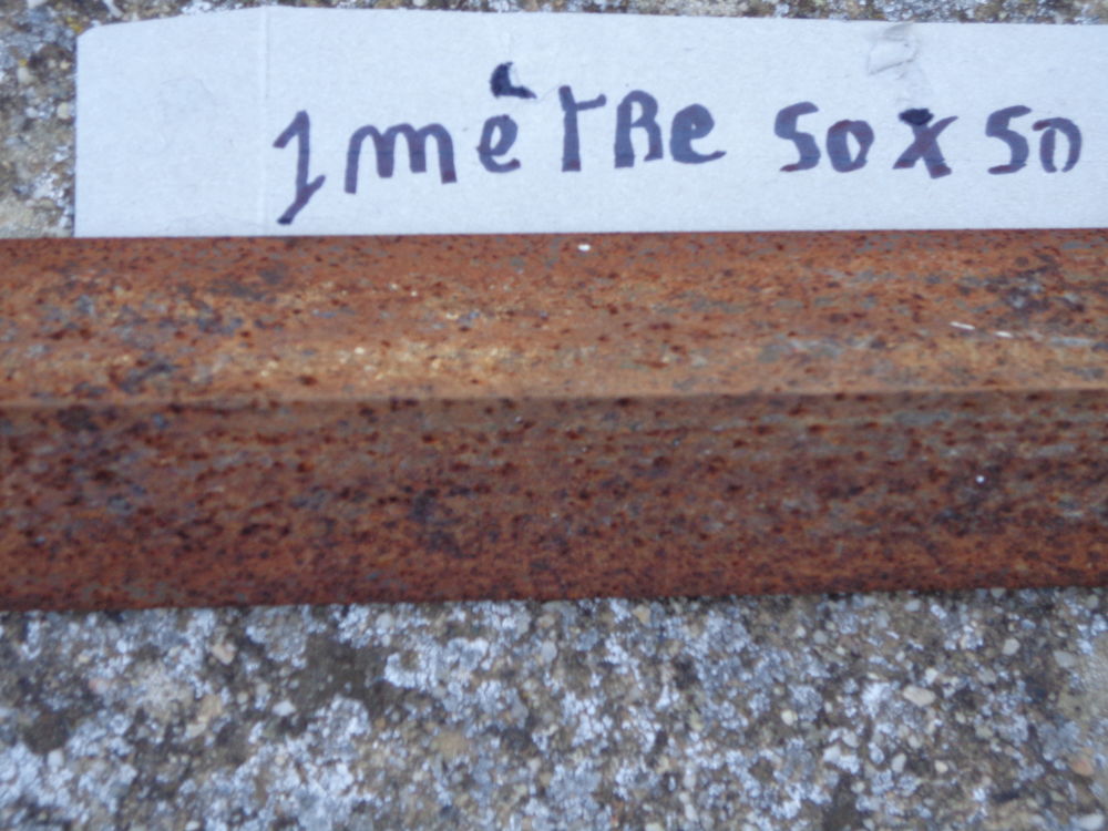 Piquet  1 m&egrave;tres    /  80 CM   50 x 50 0 34400 Saint-christol